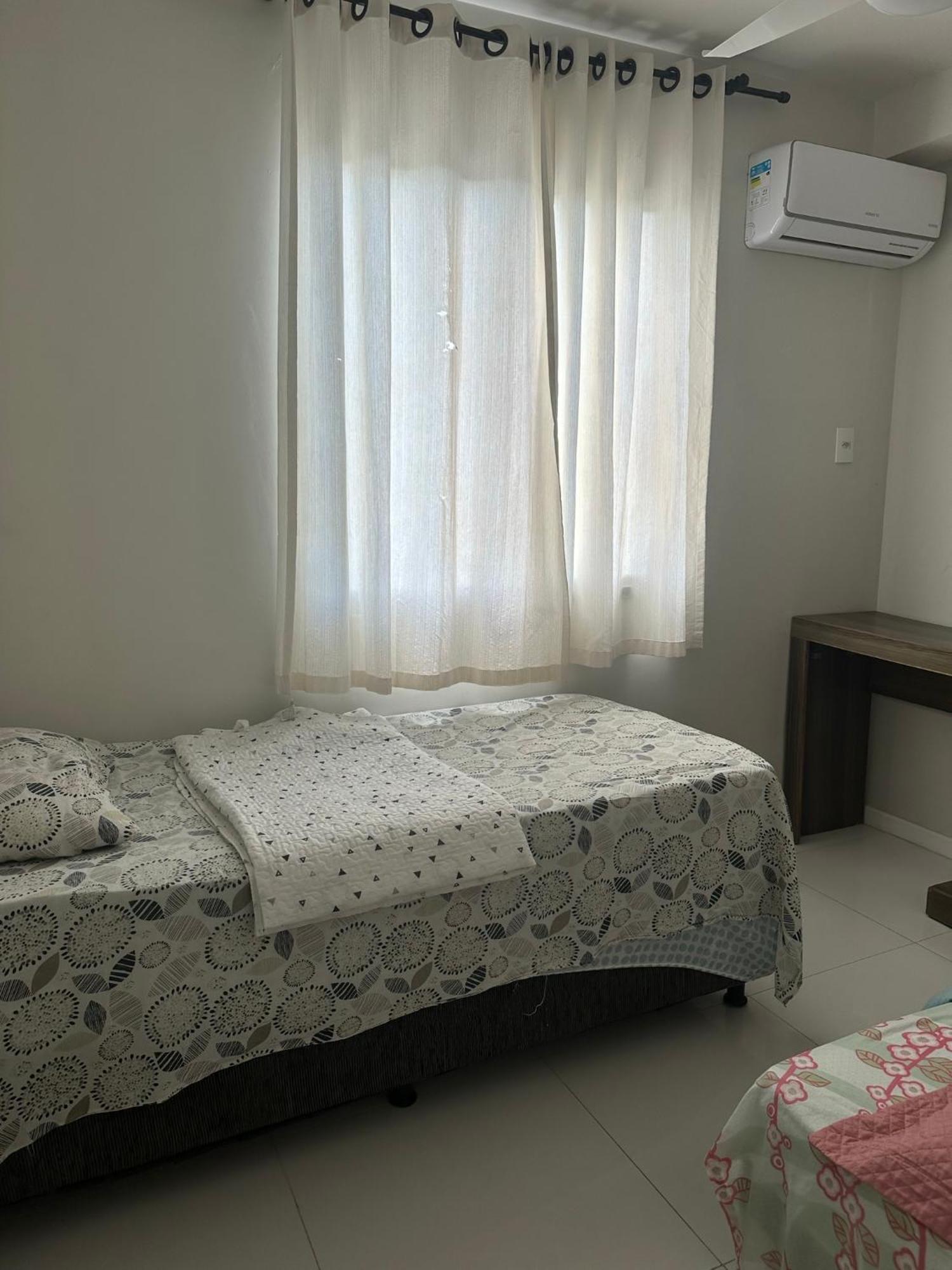 Confortavel A 900 Mts Da Do Aracagy